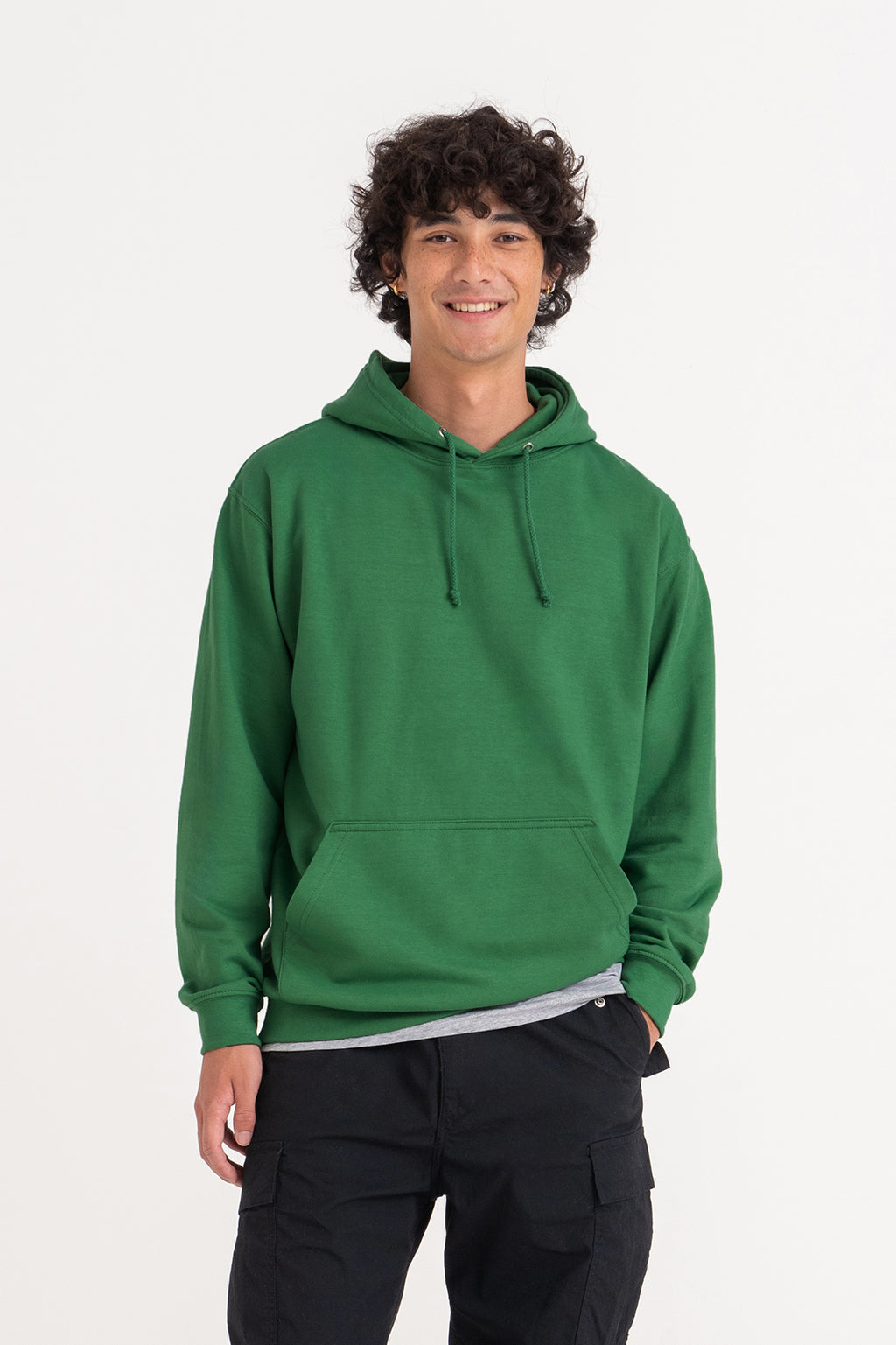 HOODIE HUPPARI – 102 väriä