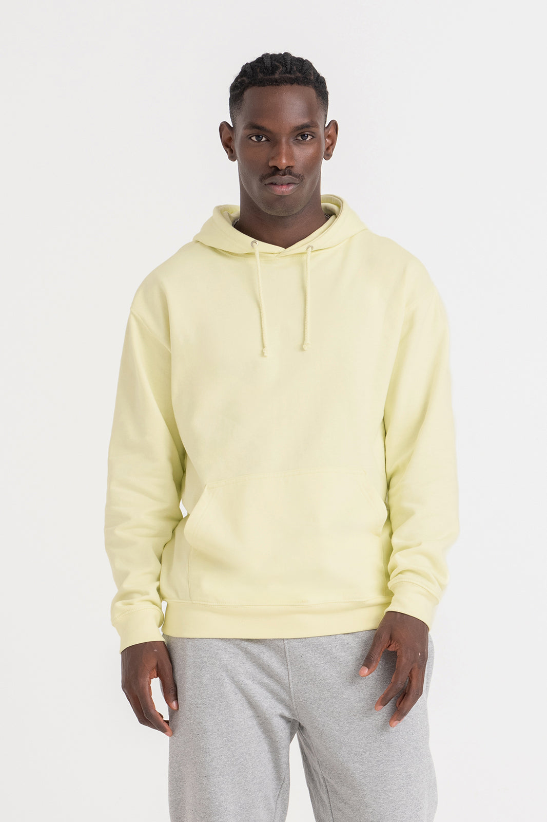 HOODIE HUPPARI – 102 väriä